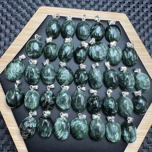 Green Seraphinite Pendant – Natural Gemstone Jewelry with 925 Silver Hook Oval Design